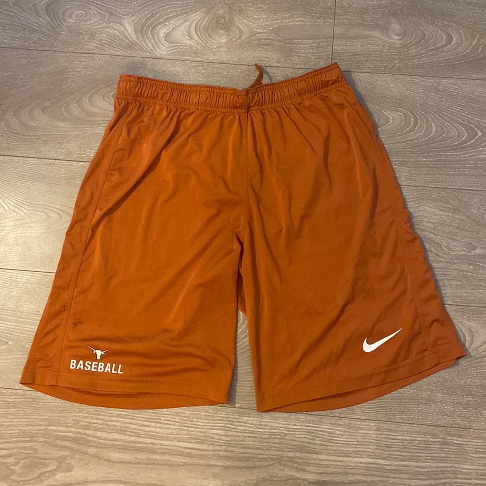 university of Texas long horn baseball shorts Nike dri-fit